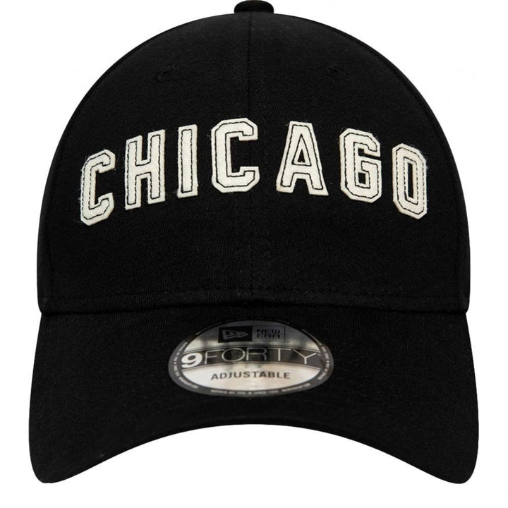 New Era Chicago Bulls Felt Script 9Forty Cap - Black