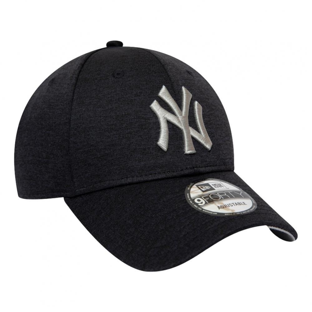 New Era New York Yankees 9 Forty Tech Shadow Cap - Black