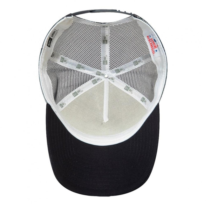 New Era Boston Red Sox Team Colour Block Trucker Cap - White