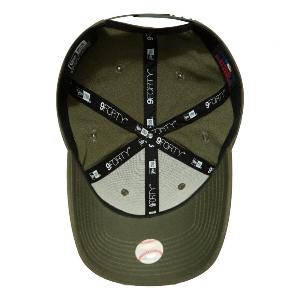 New Era Los Angeles Dodgers Reflective Performance Stretch 9Forty Cap - Green