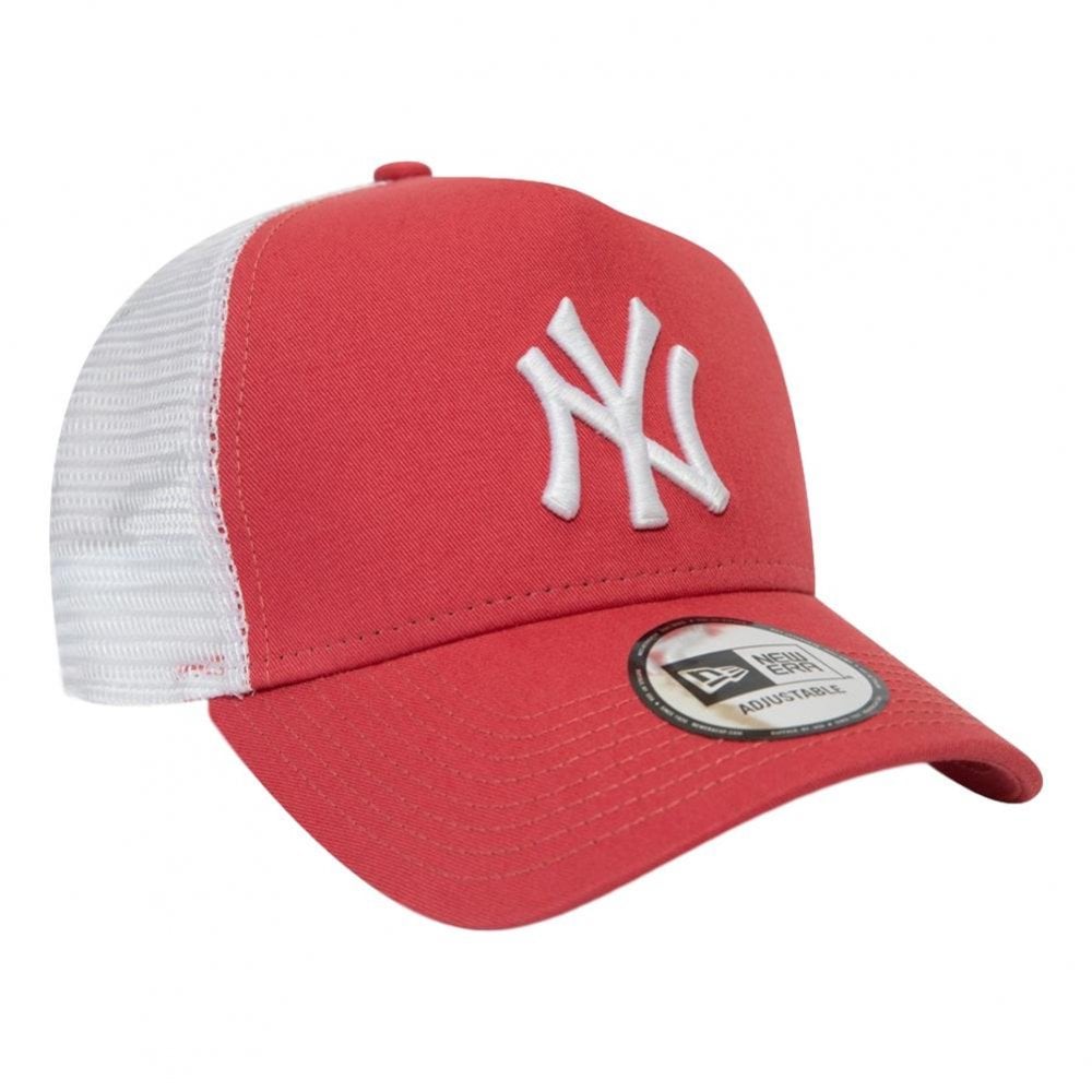 New Era NY Yankees League Essential Trucker Cap - Coral