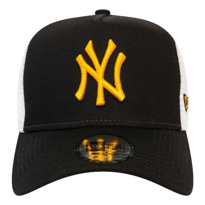New Era NY Yankees League Essential Trucker Cap - Black