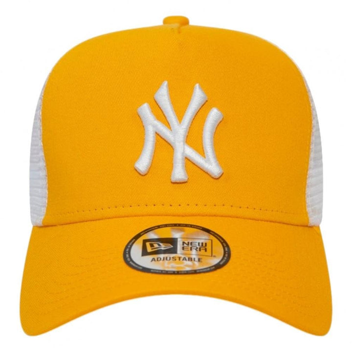 New Era NY Yankees League Essential Trucker Cap - Aged Yellow