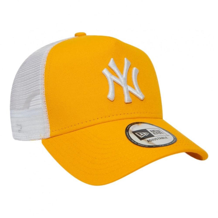 New Era NY Yankees League Essential Trucker Cap - Aged Yellow