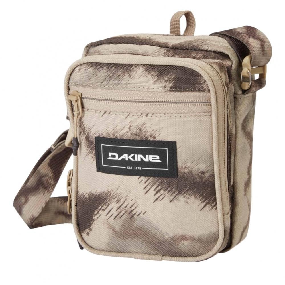 Dakine Field Bag