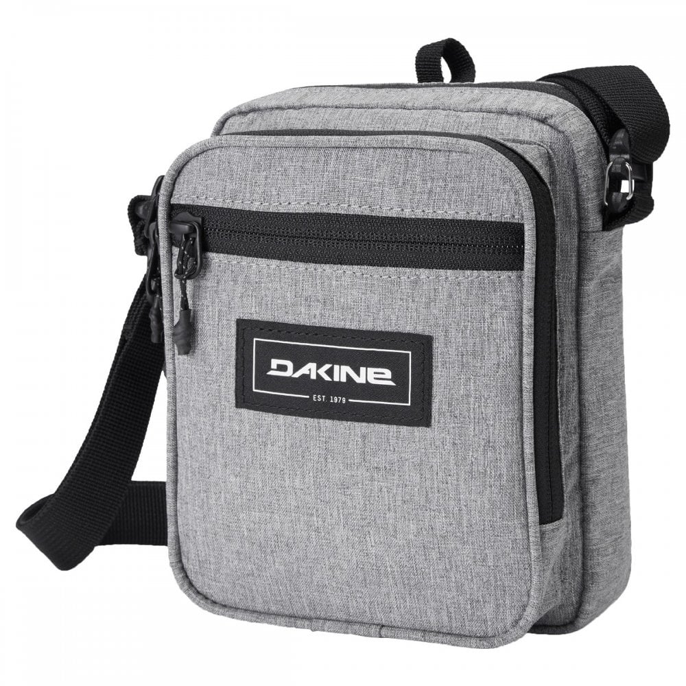 Dakine Field Bag