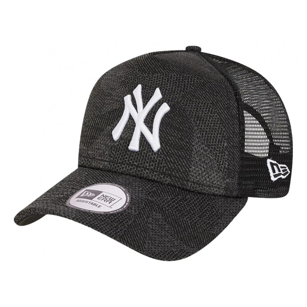 New Era NY Yankees Engineered Fit A-Frame Trucker Cap - Black