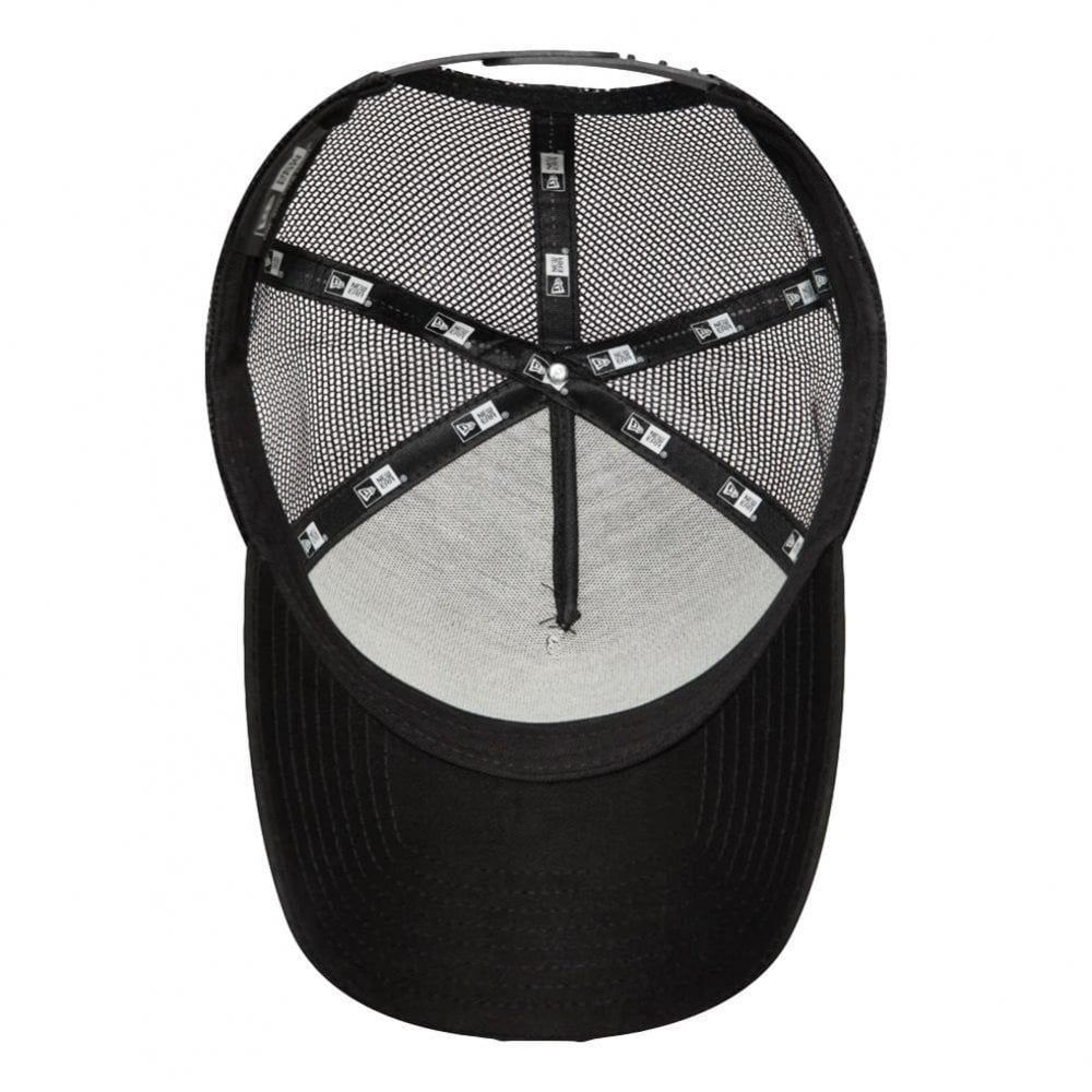 New Era Fresh Ego Kid Mesh Trucker Cap