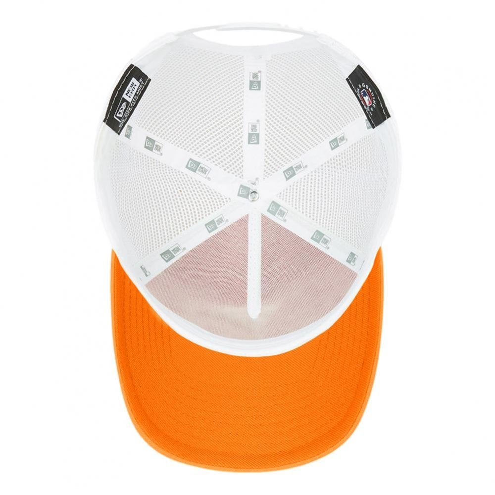 New Era NY Yankees Tonal Mesh Trucker Cap