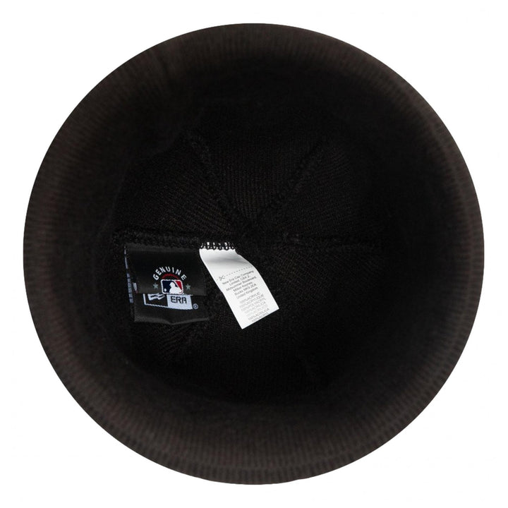 New Era New York Yankees League Essential Cuff Beanie