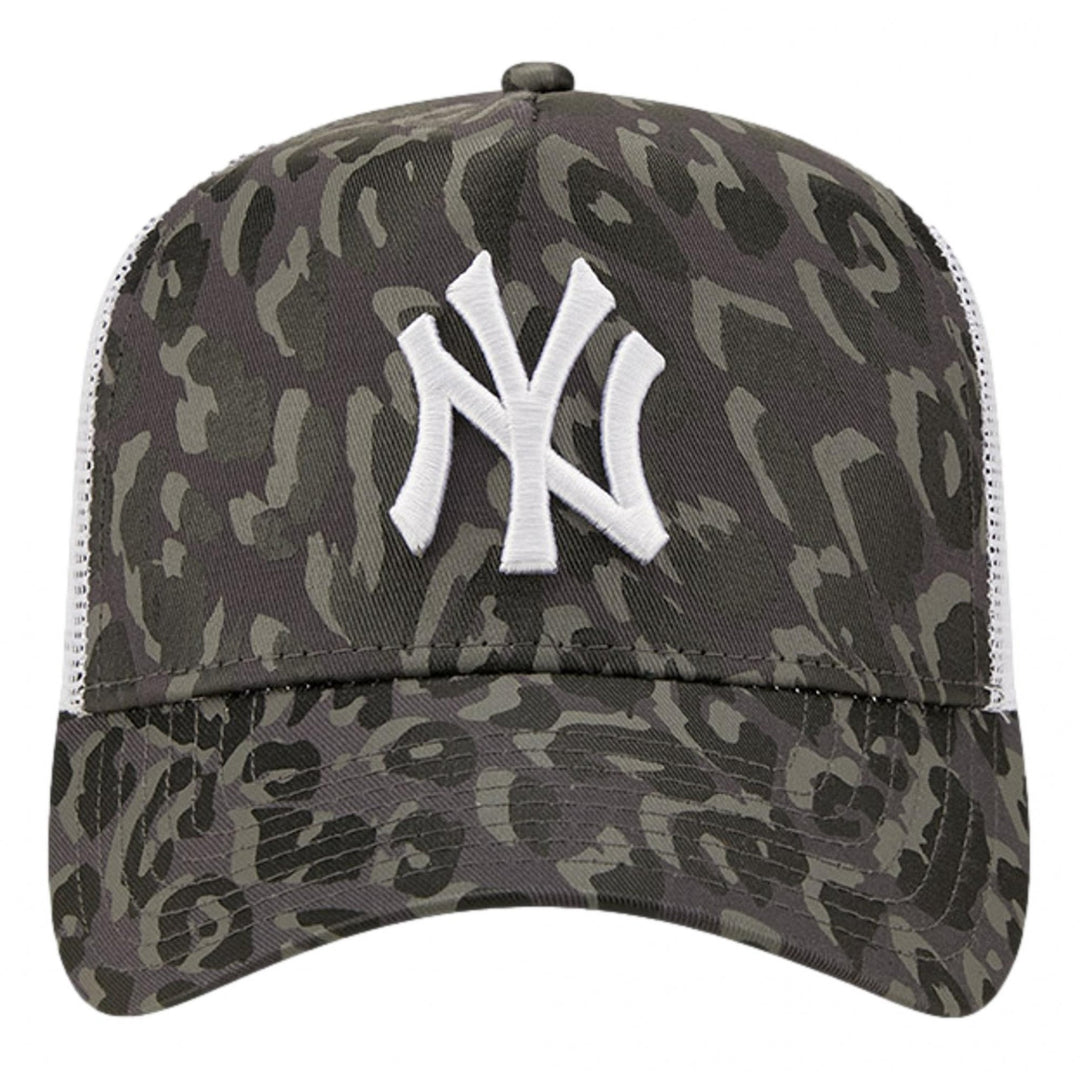 New Era NY Yankees Leopard Print A-Frame 9Forty Trucker Cap