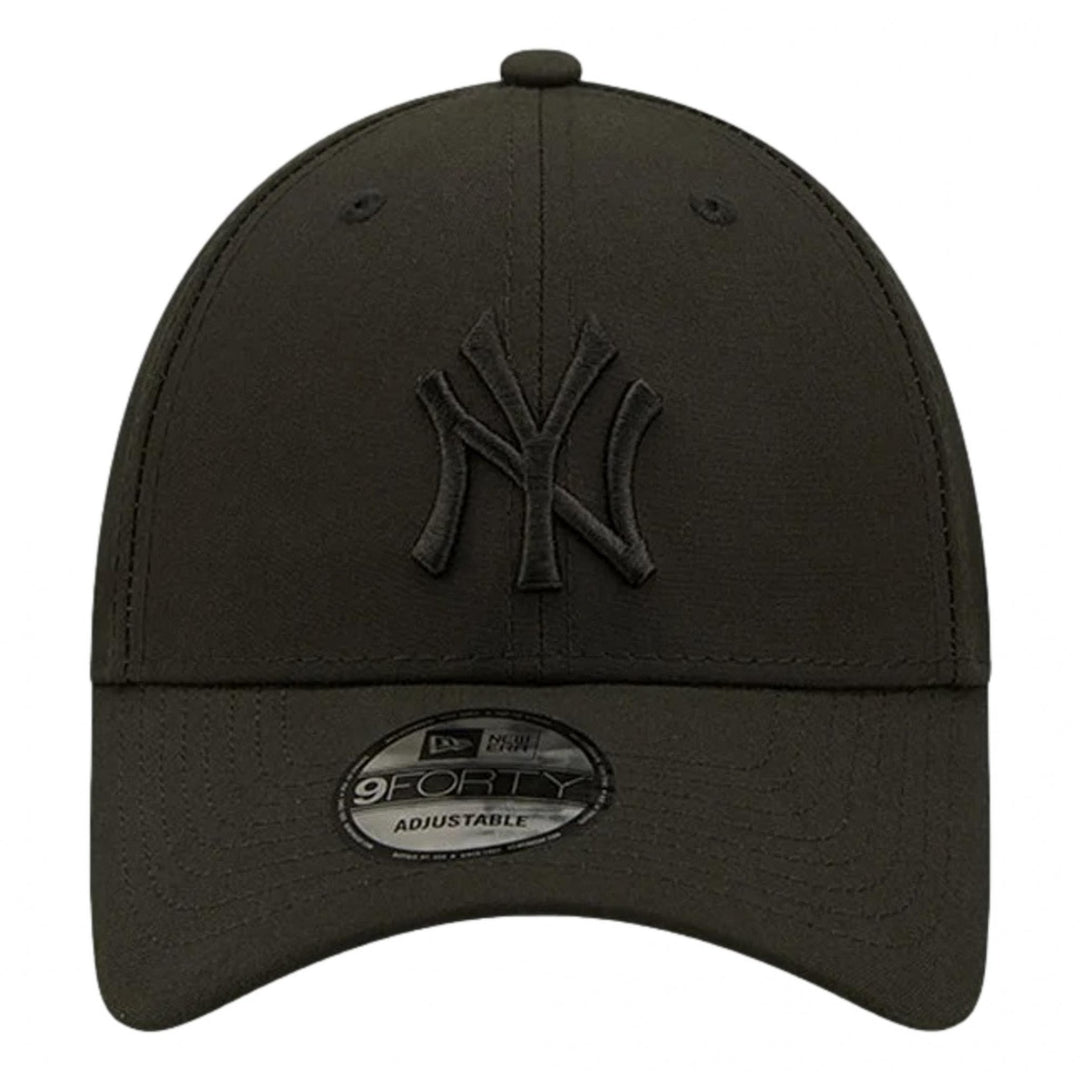 New Era NY Yankees Base 9Forty Snapback Cap