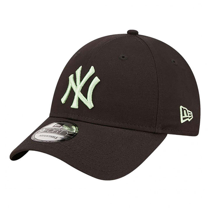 New Era New York Yankees League Essential 9Forty Cap