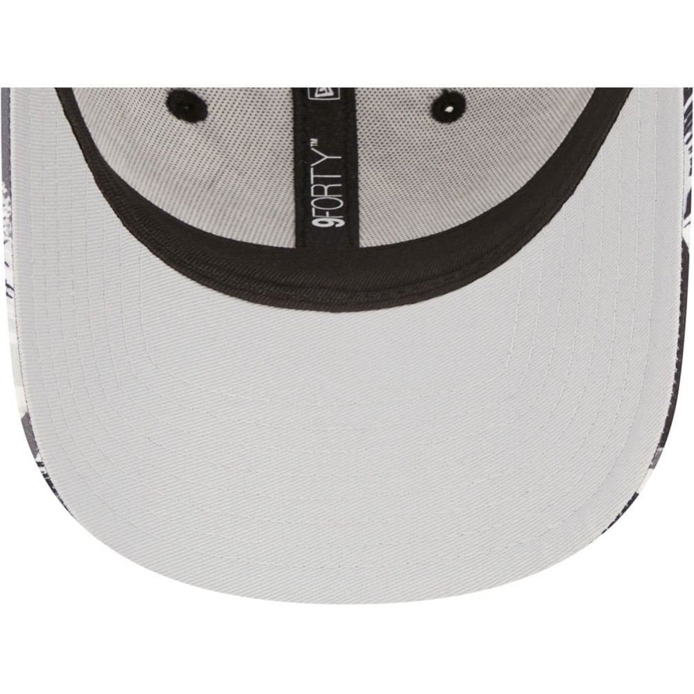 New Era NY Yankees Painted 9 Forty Cap