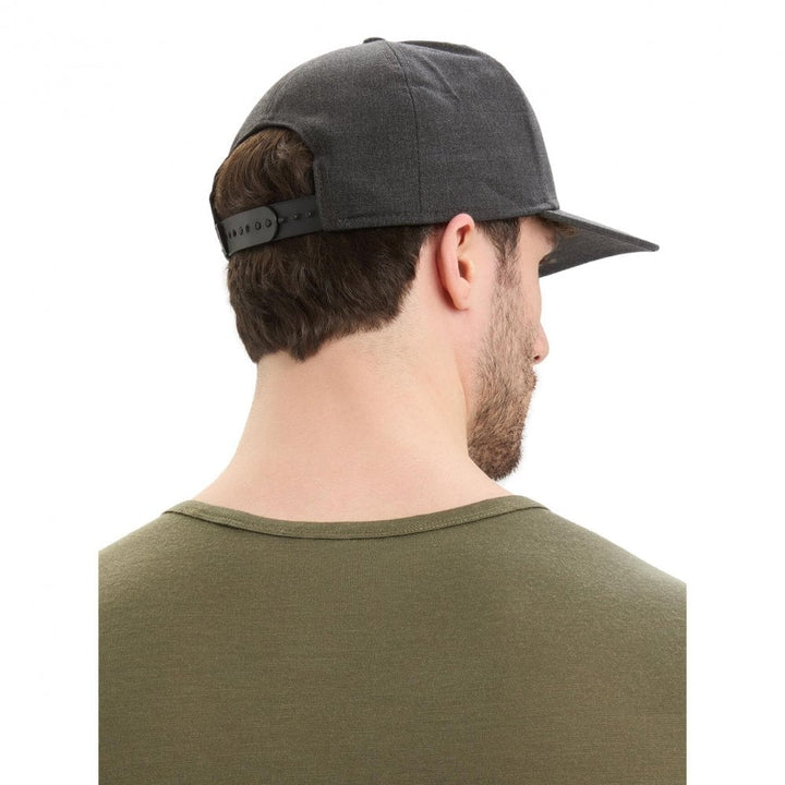 Icebreaker Merino Blend Patch Cap