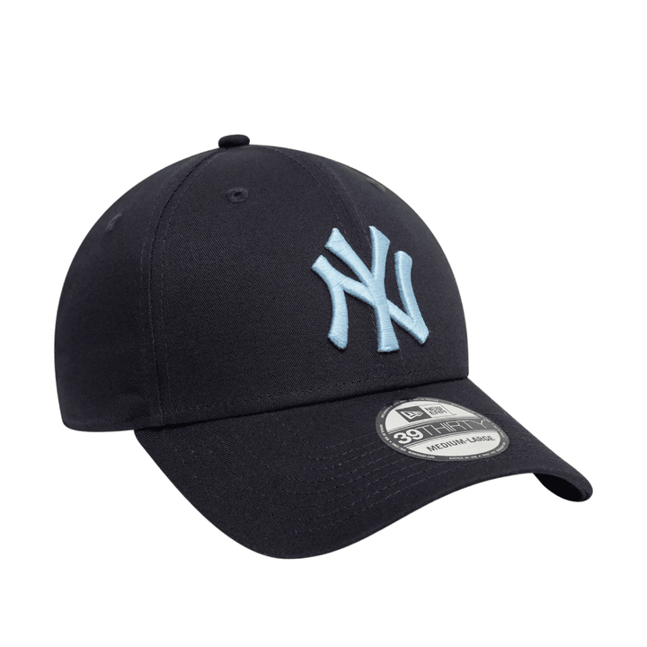 New Era NY Yankees League Essential 39Thirty Cap