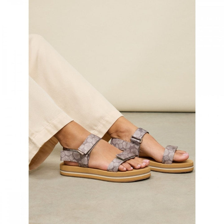 Roxy Roxy Cage Sandals