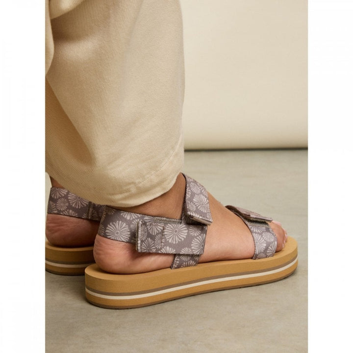 Roxy Roxy Cage Sandals