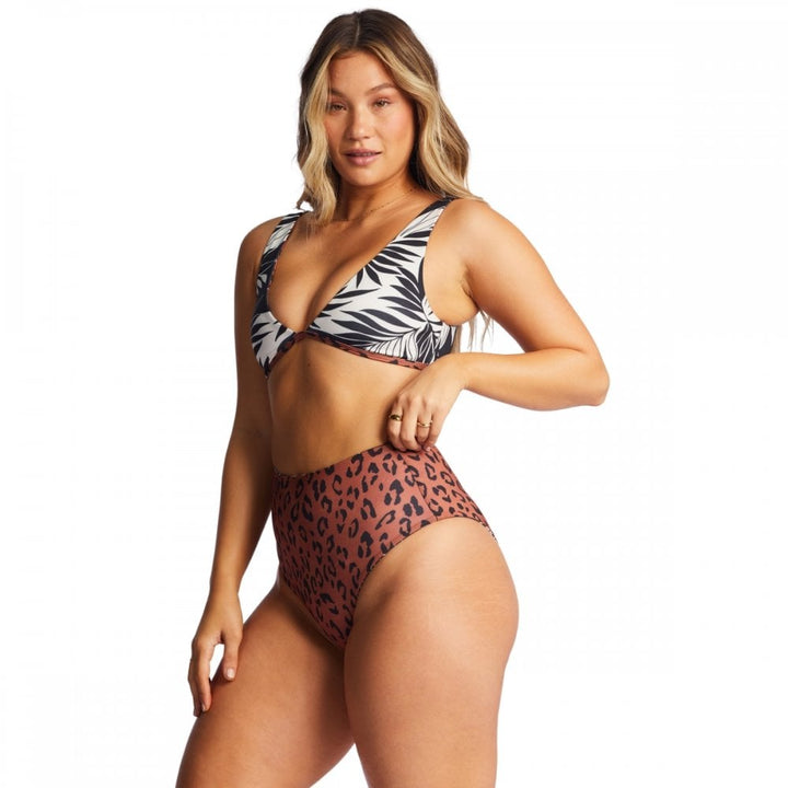 Billabong Spotted In Prdse Rev Ava Tank Swimsuit