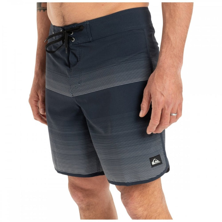 Quiksilver Surfsilk Scallop 18 Boardshorts