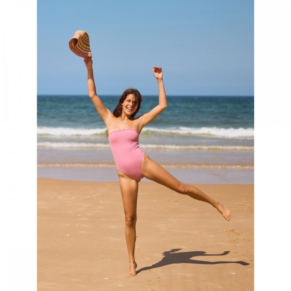 Roxy Sd Beach Classics Bandeau Op Swimsuit