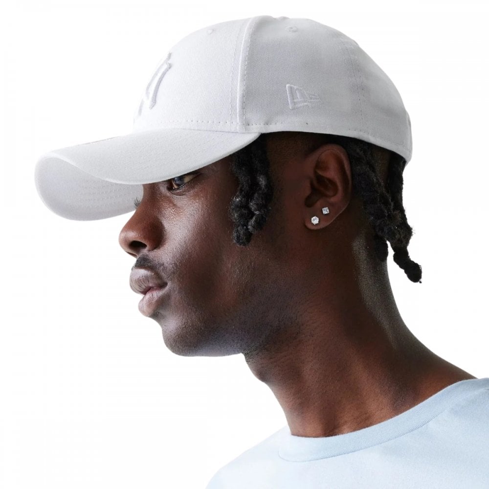 New Era NY Yankees League Essential 9 Forty Cap