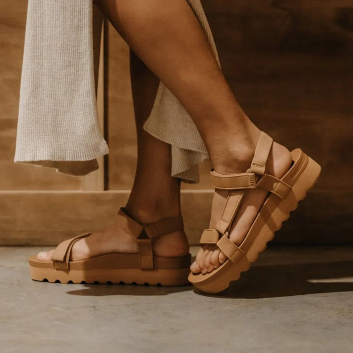 Reef Cushion Rem Hi Women&