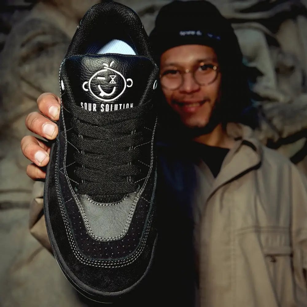 Etnies Snake X Sour Shoes