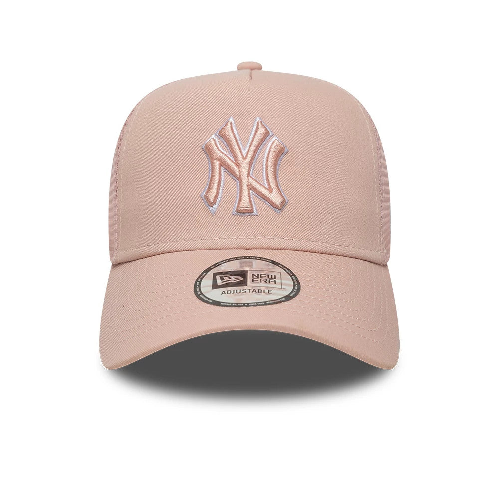 New Era New York Yankees MLB Outline Pastel Pink 9FORTY E-Frame Trucker Adjustable Cap